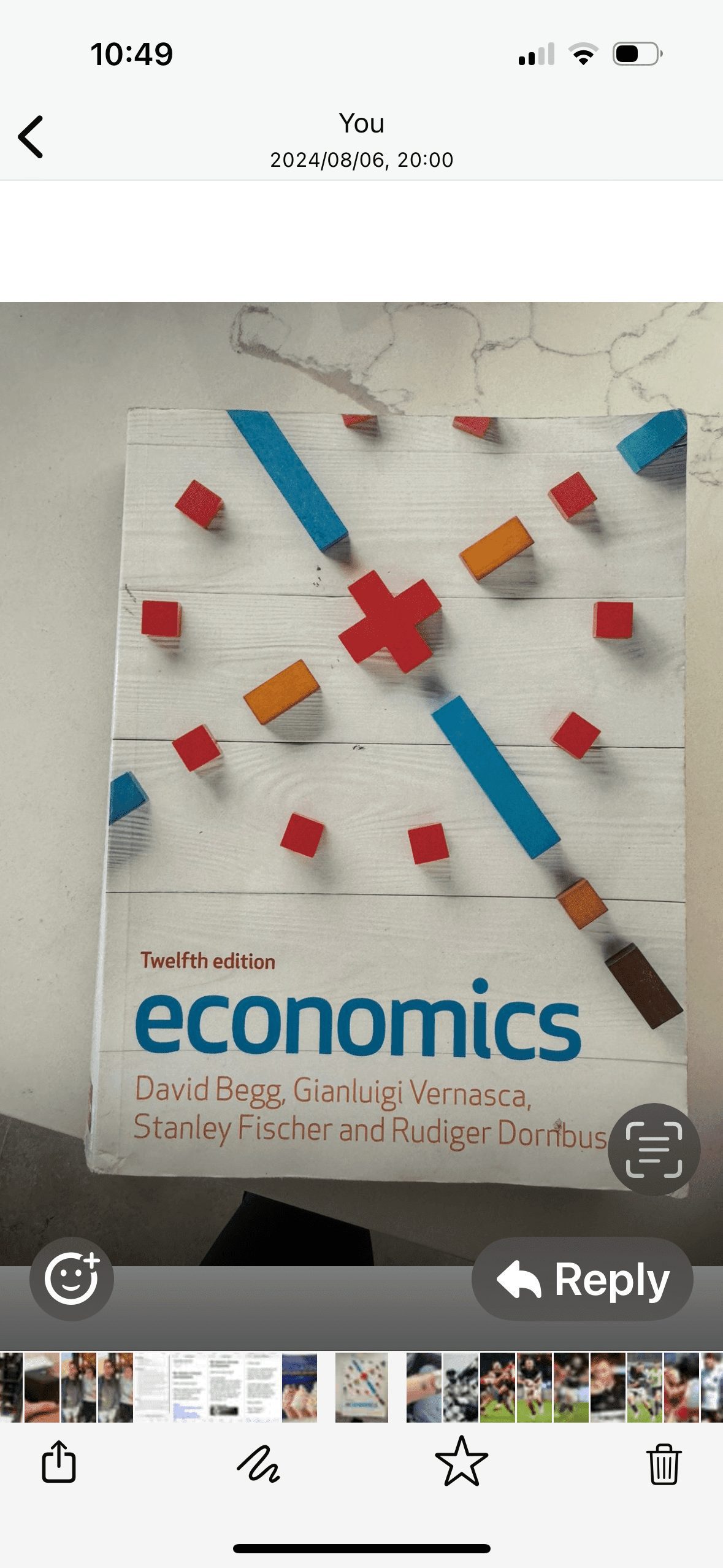 IMG_4055 economics. Twelfth edition. David Begg, Gianluigi Vernasca, Stanley Fischer and Rudiger Dornbus