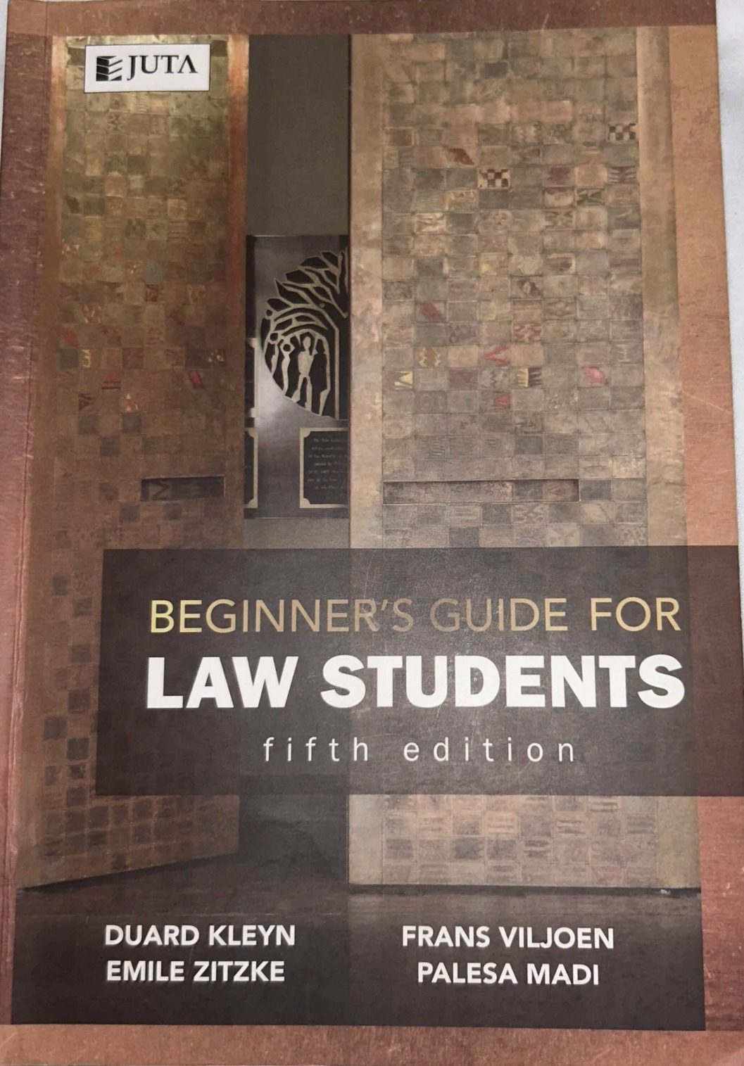 IMG_8417 Beginners guide for law students 5th edition