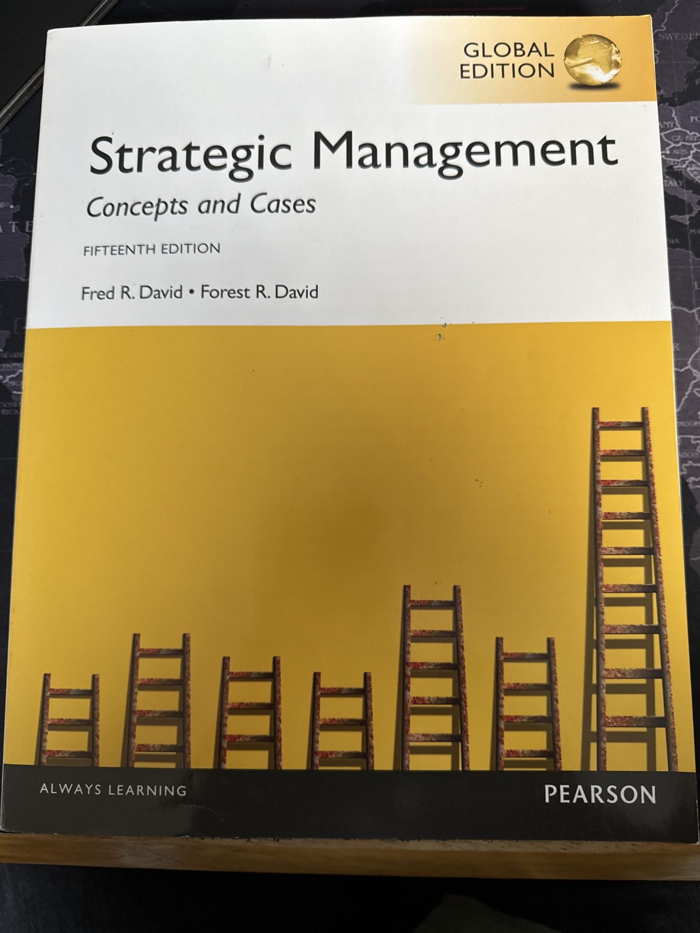image Strategic management concepts and cases, 15th edition - Image 1